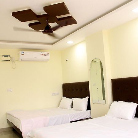 Swaraj The Goan Dream Hotel Calangute Ngoại thất bức ảnh