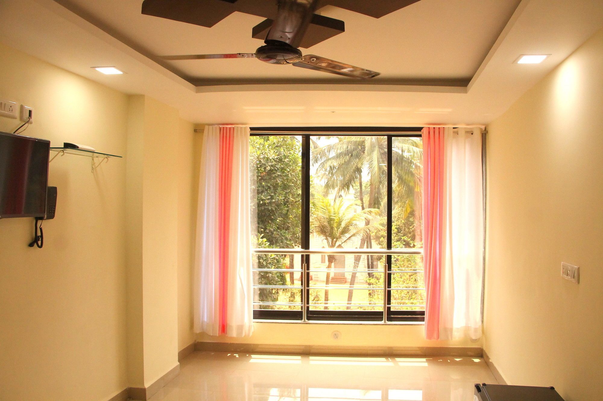 Swaraj The Goan Dream Hotel Calangute Ngoại thất bức ảnh