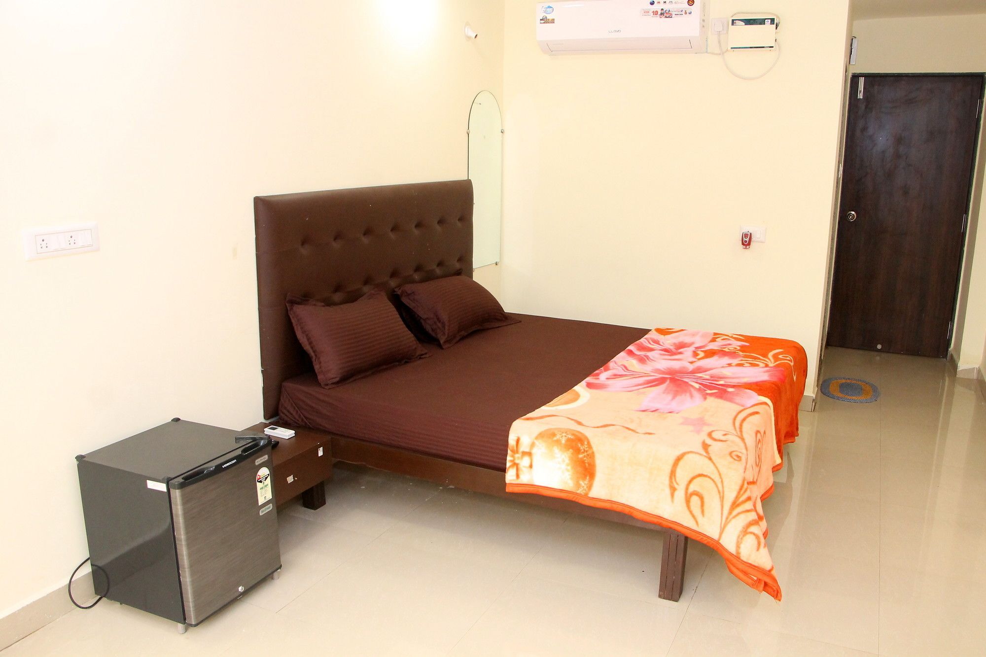 Swaraj The Goan Dream Hotel Calangute Ngoại thất bức ảnh